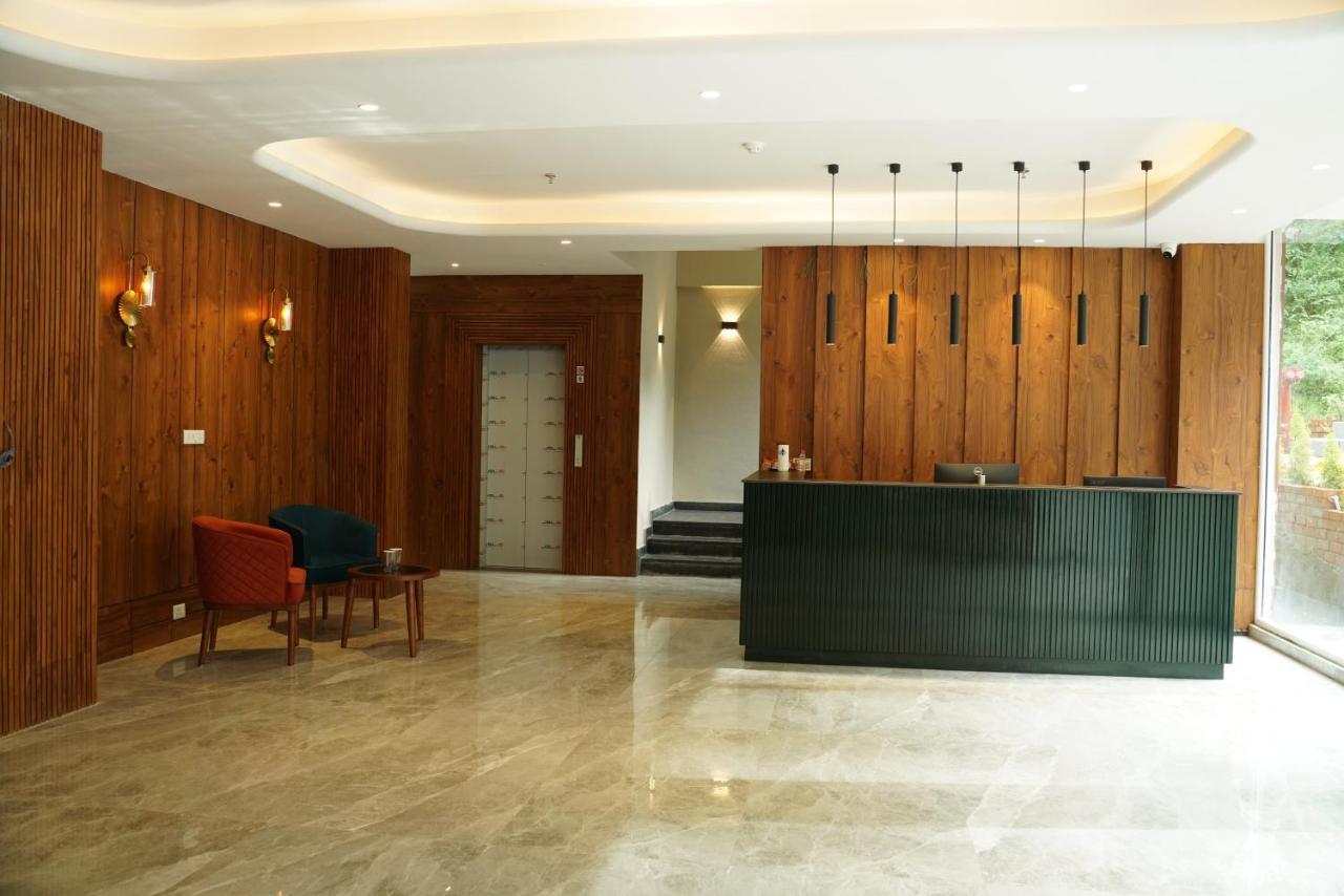 Arnisa Kasauli - A Boutique Hotel エクステリア 写真