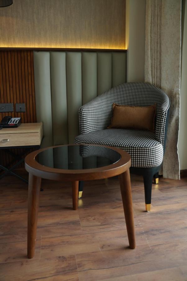 Arnisa Kasauli - A Boutique Hotel エクステリア 写真