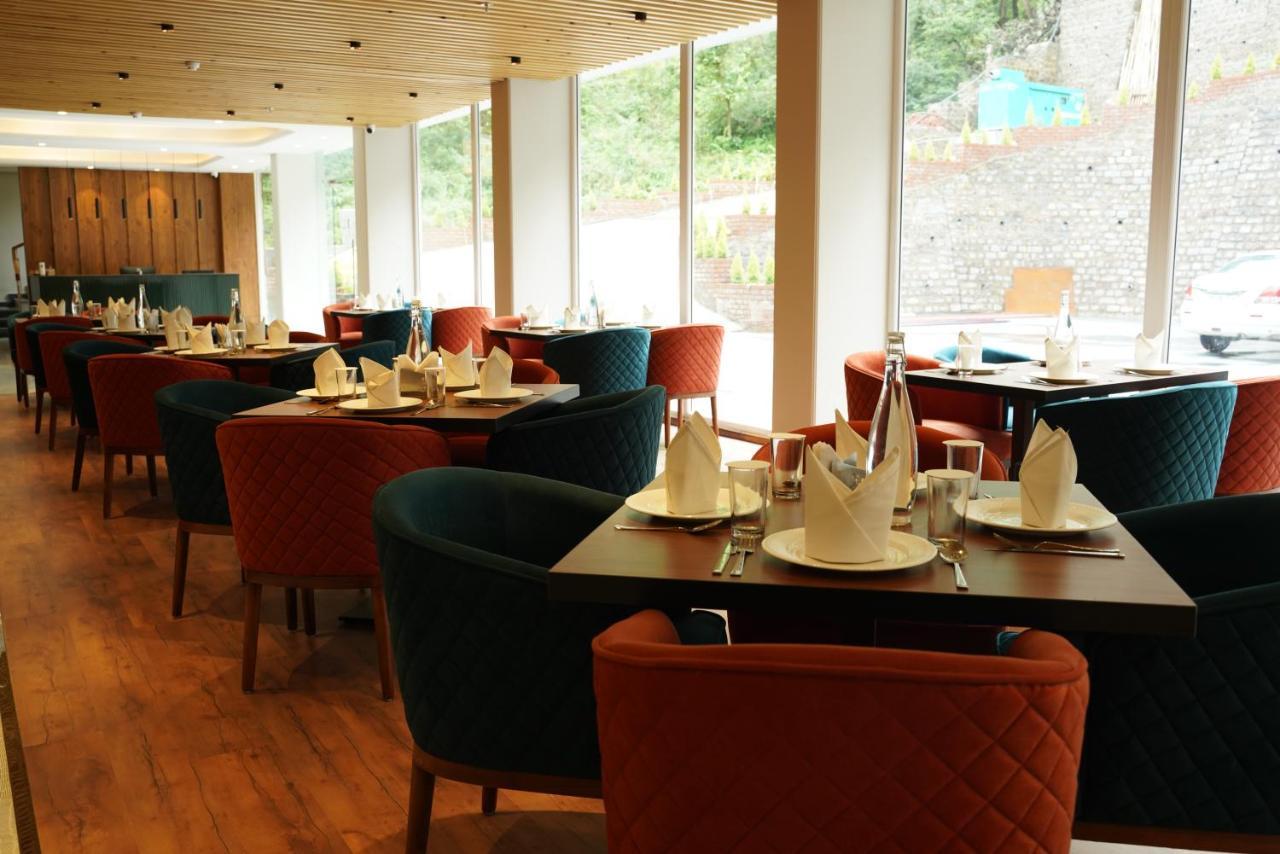Arnisa Kasauli - A Boutique Hotel エクステリア 写真